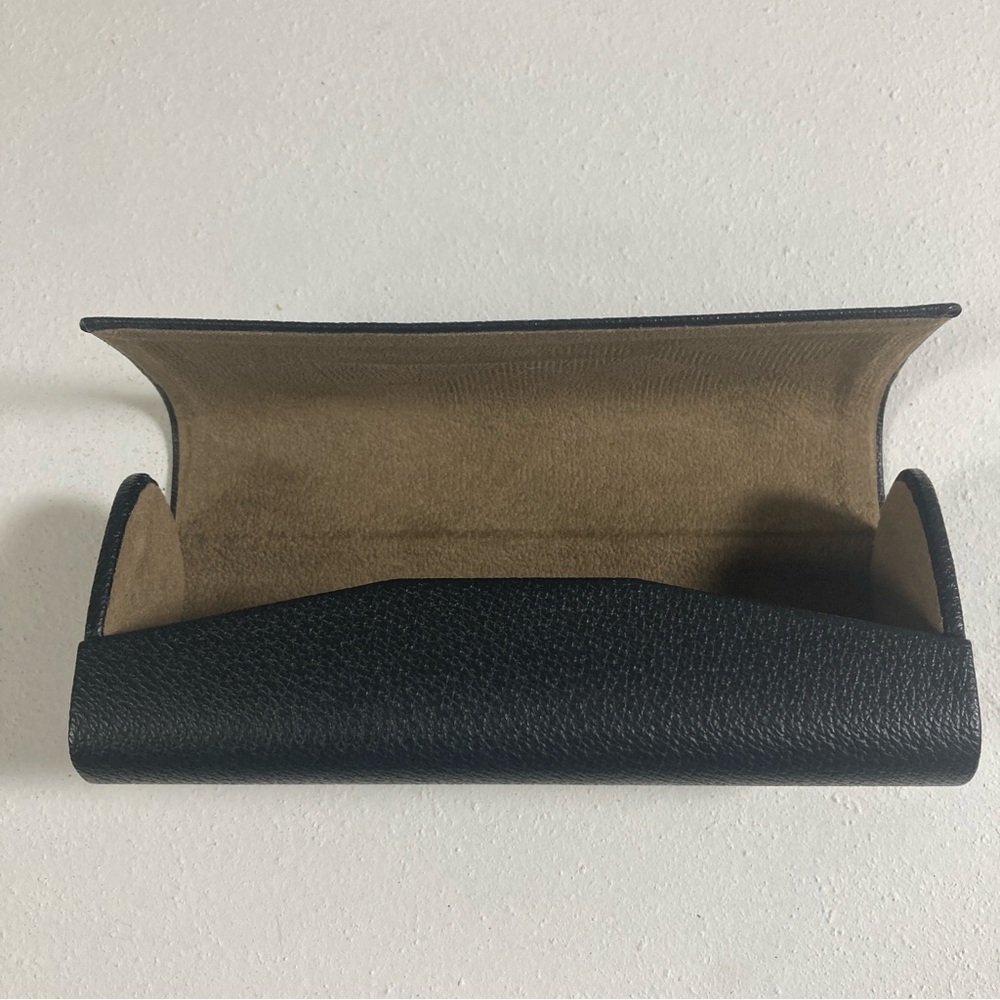 Burberry Glasses Case Black Leather Hard Shell Magnetic Close Sunglasses - Picture 7 of 9